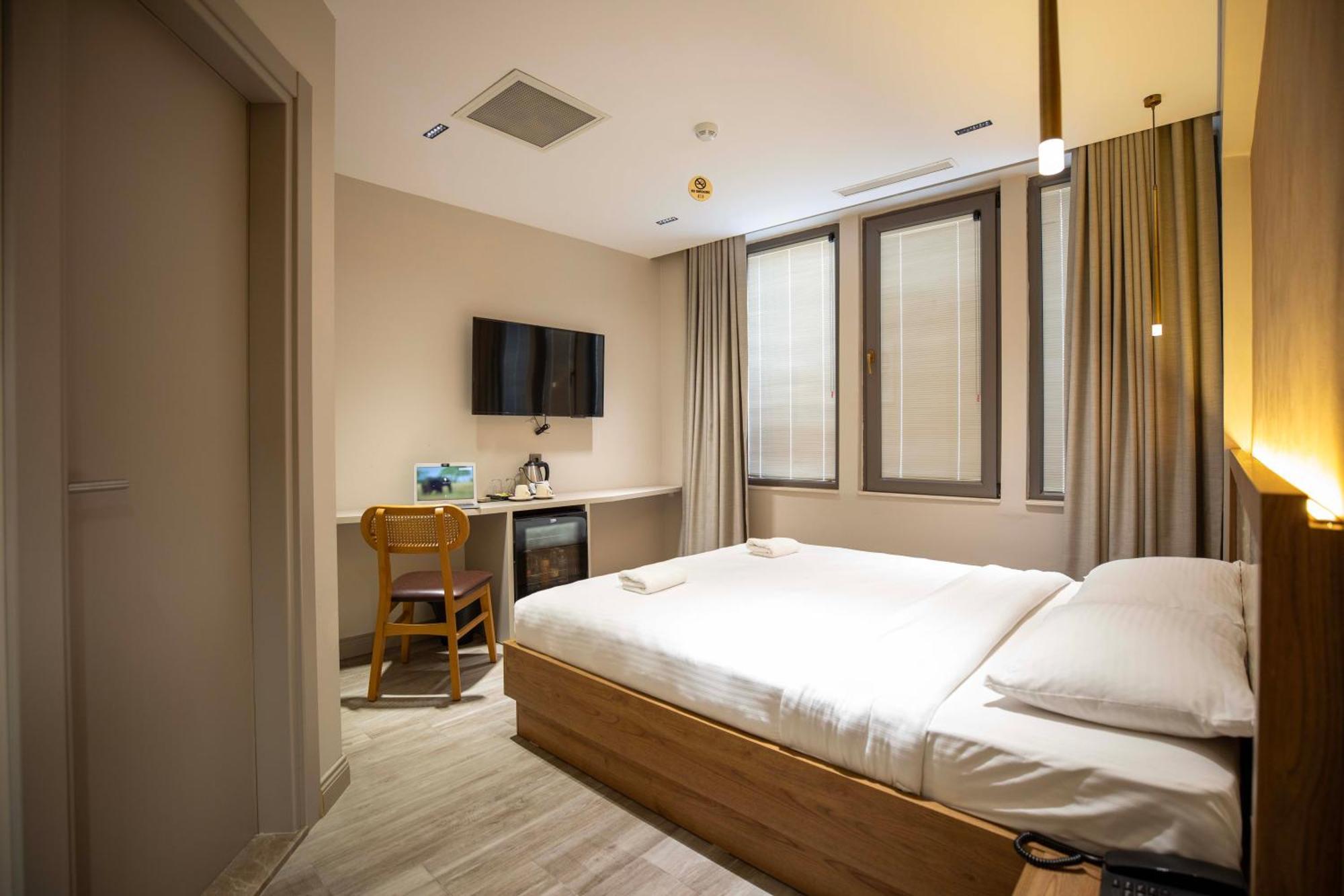 21 Rooms Hotel Истанбул Екстериор снимка